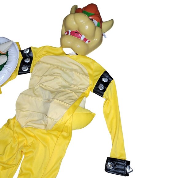 Spirit Halloween Kids Mario Bros Bowser Deluxe Costume with inflatable shell 7-8 - Picture 9 of 10